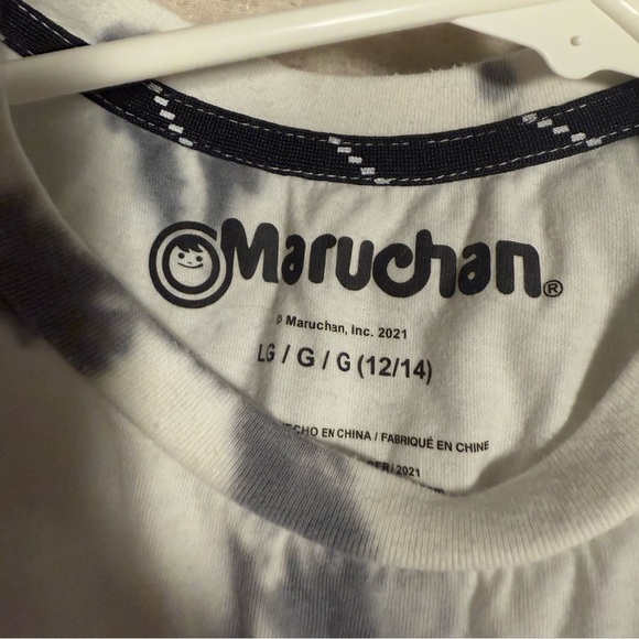 White and Black Graphic Short Sleeve Tee - Picture 3 of 3